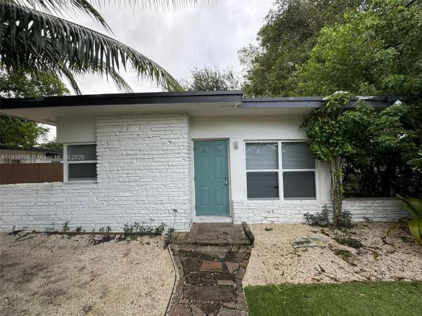 Floral Park, 5306 NW 18th Ave #5306, Miami, Florida 33142, image 1