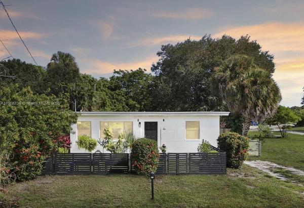 Emancipation Park, 516 N 26th St, Fort Pierce, Florida 34947, image 1