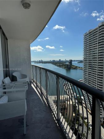 Opera Tower, 1750 N Bayshore Dr #2706, Miami, Florida 33132, image 1