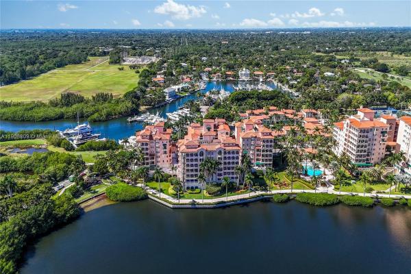 Venice At Deering Bay, 13643 Deering Bay Dr #165, Coral Gables, Florida 33158, image 1