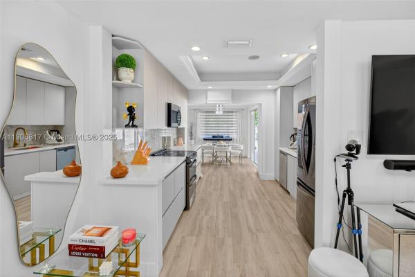 Overbrook Shores, 155 NW 124th St, North Miami, Florida 33168, image 3