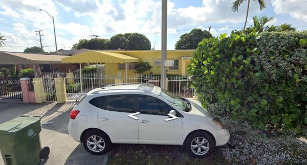 Hialeah Residential, 880 E 28th St, Hialeah, Florida 33013, image 1