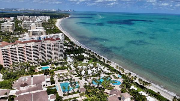 Club Tower, 781 Crandon Blvd #1406, Key Biscayne, Florida 33149, image 1