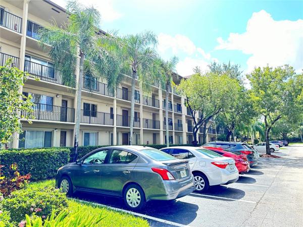 Suffolk At Century Village, 1301 SW 142nd Ave #111H, Pembroke Pines, Florida 33027, image 1