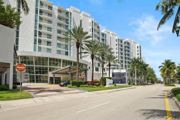 Uptown Marina Lofts, 3029 NE 188th St #821, Aventura, Florida 33180, image 1