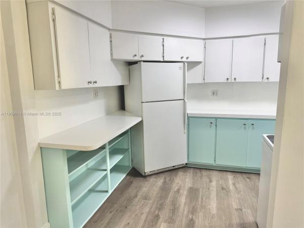 Hollywood Pines, 6320 Mayo St, Hollywood, Florida 33023, image 2