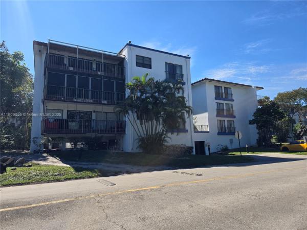 The Falls Of Inverrary, 6010 S Falls Circle Dr #206, Lauderhill, Florida 33319, image 1