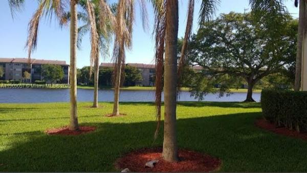 Kingsley At Century Village, 13250 SW 7th Ct #204L, Pembroke Pines, Florida 33027, image 1