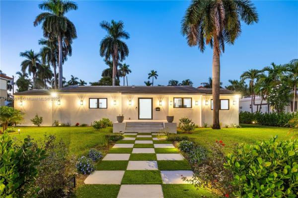 Hollywood Lakes, 1141 Hollywood Blvd, Hollywood, Florida 33019, image 1