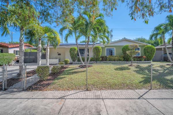 21211 NE 2nd Ave, Miami, Florida 33179, image 1