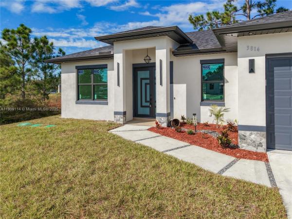 3814 9th St Sw, Lehigh Acres, Florida 33976, image 2