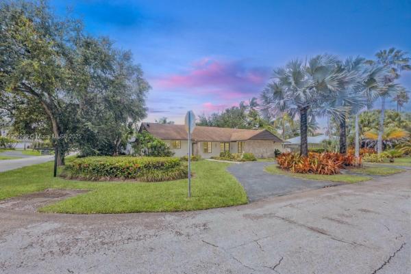 Cutler Hammock, 7804 SW 178th Ter, Palmetto Bay, Florida 33157, image 2
