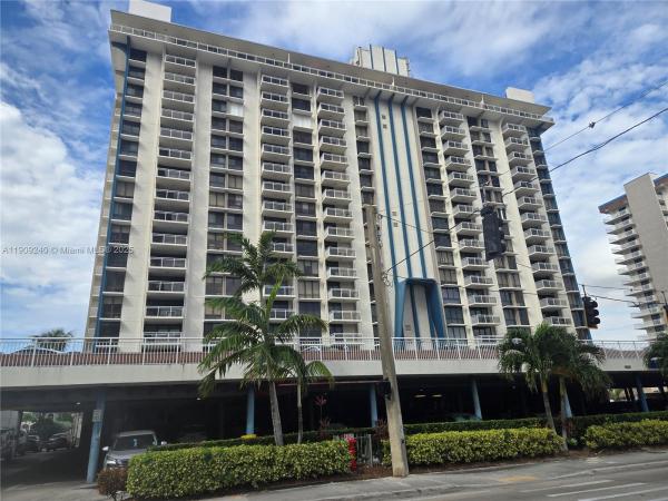 Allington Towers South, 1600 S Ocean Dr #4I, Hollywood, Florida 33019, image 1