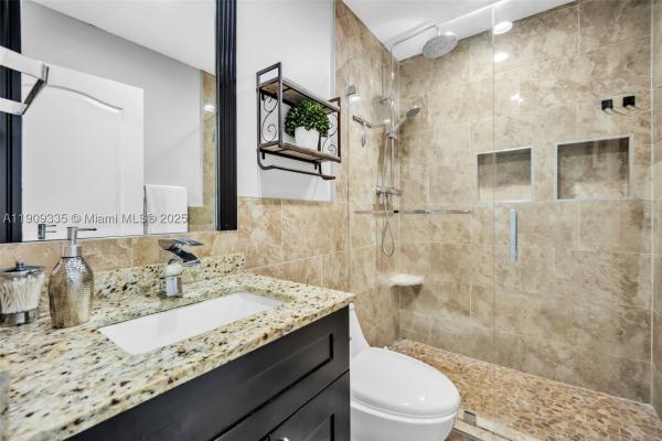 Hammocks Shores, 15462 SW 115th St, The Hammocks, Florida 33196, image 3