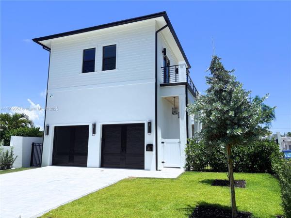 Lakewood, 371 E Lakewood Rd, West Palm Beach, Florida 33405, image 2