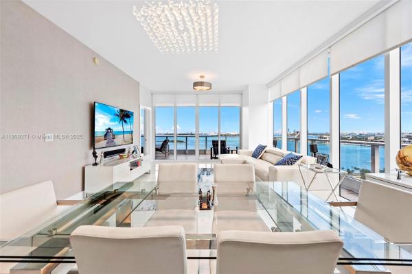 Paramount Bay, 2020 N Bayshore Dr #2110, Miami, Florida 33137, image 1