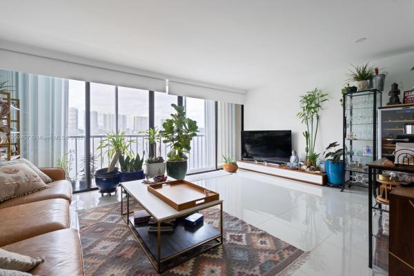 Fairview House, 17500 N Bay Rd #S301, Sunny Isles Beach, Florida 33160, image 3