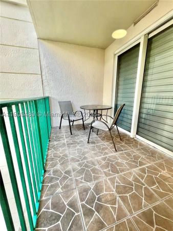 Turnberry Village South Tower, 19900 E Country Club Dr #318, Aventura, Florida 33180, image 3