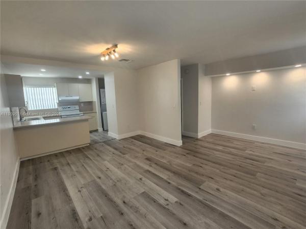 4320 NW 11th St A #B, Miami, Florida 33126, image 1