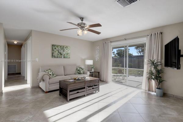 Cape Coral Residential, 2636 SE 18th Ave, Cape Coral, Florida 33904, image 3