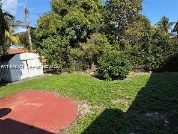 Fleeman Heights, 1077 NE 157th Ter, North Miami Beach, Florida 33162, image 2