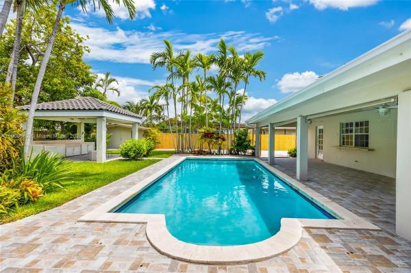 Green Briar Acres, 13820 SW 82nd Ave, Palmetto Bay, Florida 33158, image 1