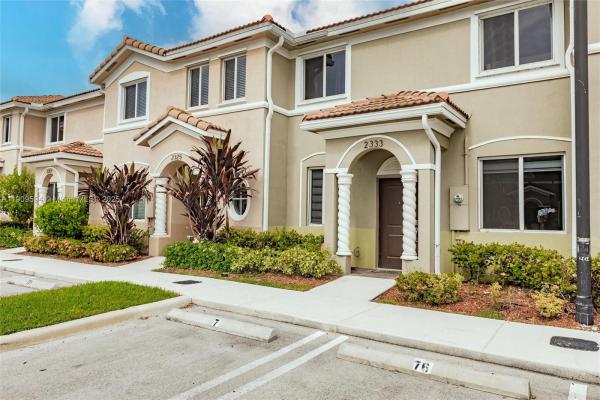 Towns At Seascape, 2333 SE 10th St, Homestead, Florida 33035, image 1