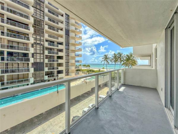 Arlen Beach, 5701 Collins Ave #417, Miami Beach, Florida 33140, image 1