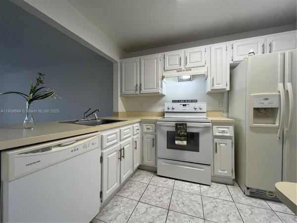 Monterey, 842 NE 209th St #103, Ives Estates, Florida 33179, image 1