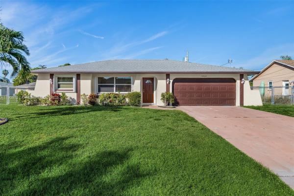 4404 SW 7th Ave, Cape Coral, Florida 33914, image 2