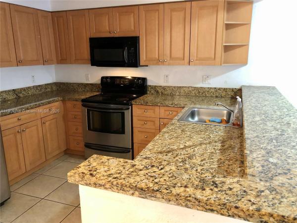 Doral Gardens 2, 5201 Geneva Way #102, Doral, Florida 33166, image 2
