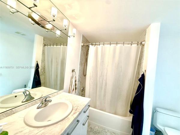 Vizcayne South, 253 NE 2nd St #219, Miami, Florida 33132, image 1