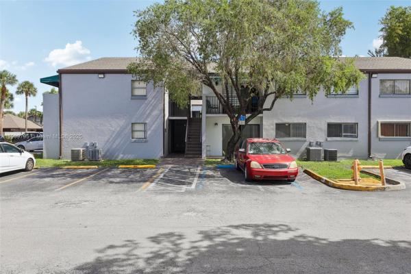 7407 SW 152nd Ave #4-103, Unincorporated Dade County, Florida 33193, image 1