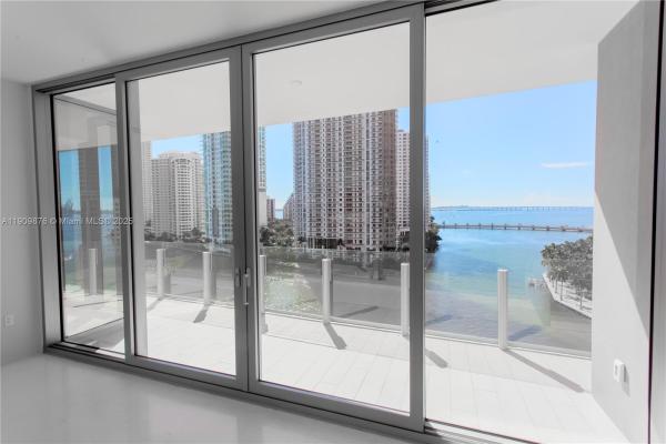  #1003, Miami, Florida 33131, image 1