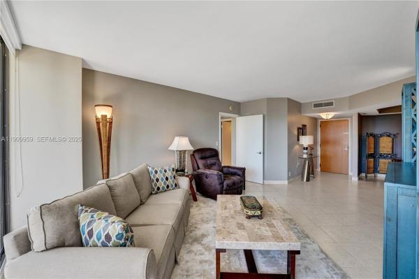 Harbor Tower At The Waterways, 3600 Yacht Club Dr #904, Aventura, Florida 33180, image 1