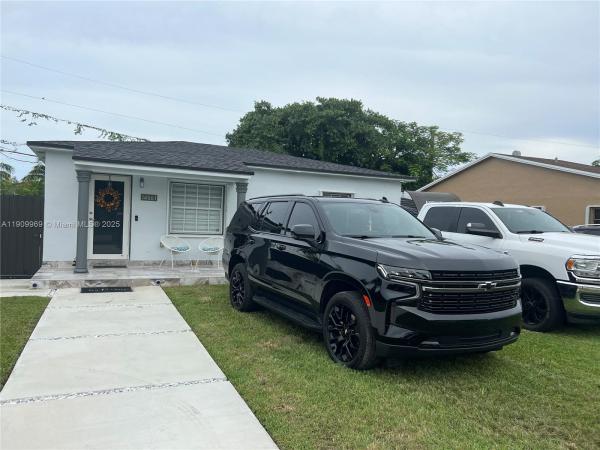 Miami, Florida 33176, image 1