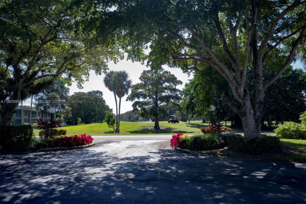 Cypress Estates At Palm-Aire, 4017 N Cypress Dr #201, Pompano Beach, Florida 33069, image 1