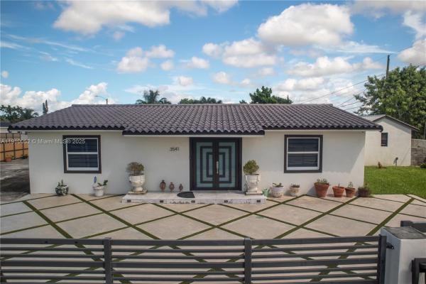 3541 SW 105th Ct, Miami, Florida 33165, image 1