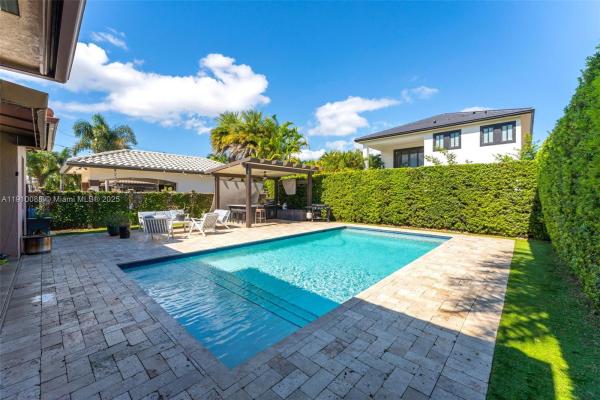 14439 SW 15th St, Miami, Florida 33184, image 3