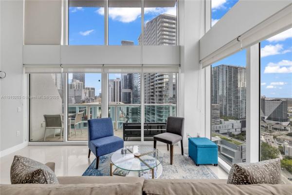 Brickell On The River South Tower, 41 SE 5th St #1616, Miami, Florida 33131, image 1