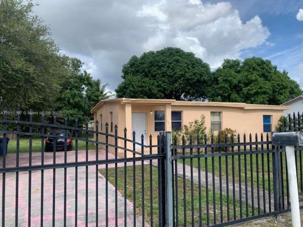Liberty Gardens, 3515 NW 213th St, Miami Gardens, Florida 33056, image 2