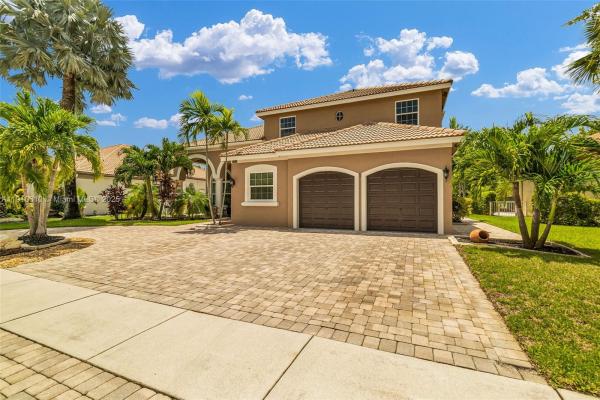 Pasadena Estates At Pembroke Shores, 15974 SW 16th St, Pembroke Pines, Florida 33027, image 2