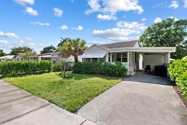 Hollywood Park, 2230 Cleveland St, Hollywood, Florida 33020, image 1