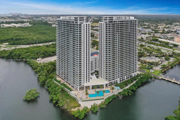 The Harbour South Tower, 16385 Biscayne Blvd #1219, North Miami Beach, Florida 33160, image 1