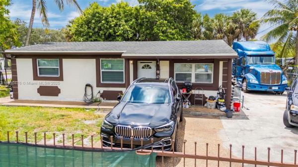 Sunrise Heights, 901 NW 34th Ter, Lauderhill, Florida 33311, image 1