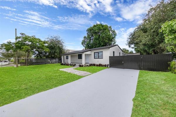 2250 NW 95th St, Miami, Florida 33147, image 1