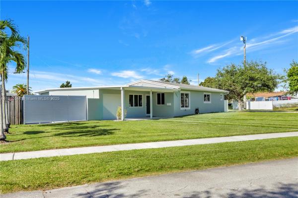 South Coral Homes, 9851 Jamaica Dr, Cutler Bay, Florida 33189, image 1