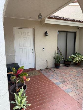 17048 NW 66th Ct, Hialeah, Florida 33015, image 1