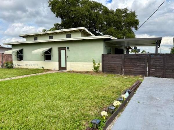 2995 NW 106th St, Miami, Florida 33147, image 1
