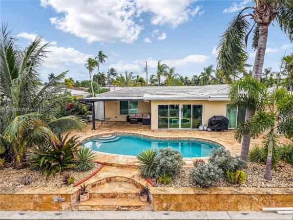 Garden Isles, 281 SE 3rd Ct, Pompano Beach, Florida 33060, image 2